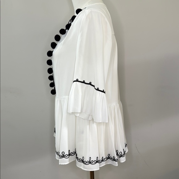 kate Spade Size XS Blouse with Elegant Detailing 3/4 Sleeves V-Neck Silky - Picture 5 of 13